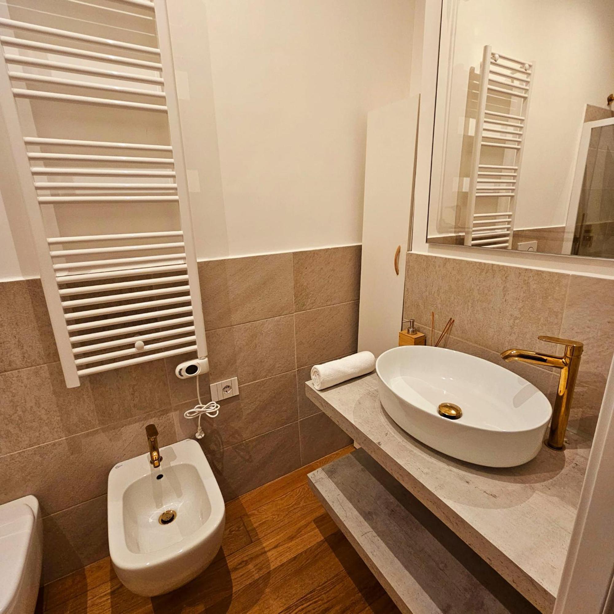 Cozy Apartment Between Sempione, City Life And Mico ! Milano Exteriör bild